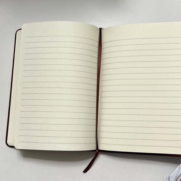 Oprah’s Lifeclass Journal with blank lined pages *see photos* - Picture 4 of 9